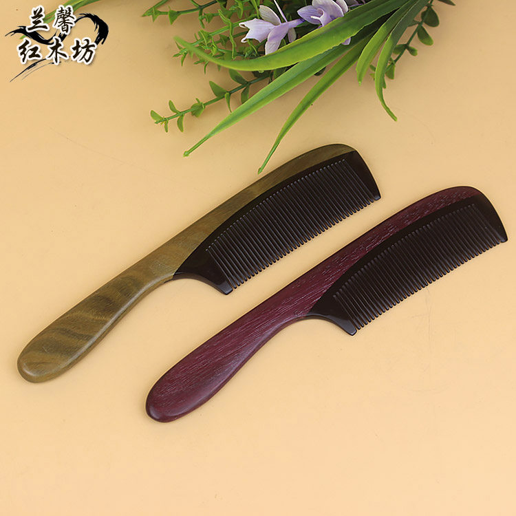 Green sandalwood comb anti-static massage comb for girlfriend fine comb is easy to use household violet wood small comb
