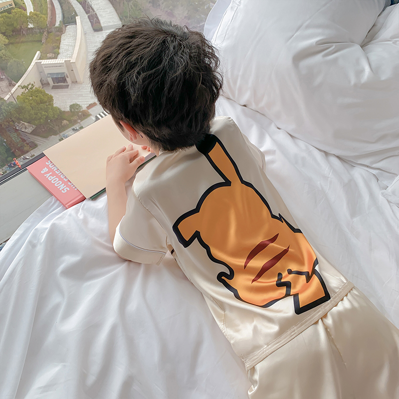 Boys' pajamas summer thin ice silk children's air-conditioning home clothes short-sleeved summer middle-aged and older children 12 years old and 15-year-old boys