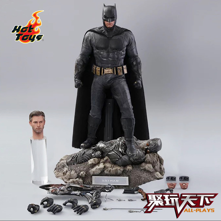 batman deluxe hot toys