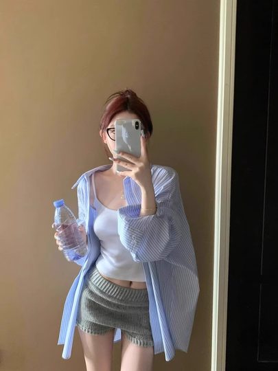 Полосатая повседневная рубашка с длинными рукавами для женщин, весенне-летний ленивый стиль, свободный многослойный топ в корейском стиле, рубашка-куртка с защитой от солнца