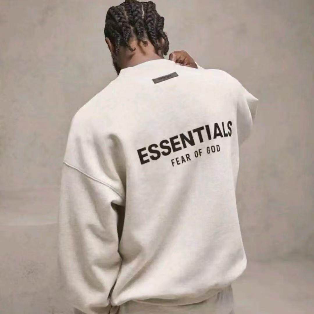 ESSENTIALS潮牌集合线上店的LOGO