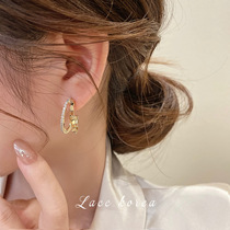 Korean metal earrings French high-end sense niche design temperament light luxury earrings 2022 new trendy womens earrings