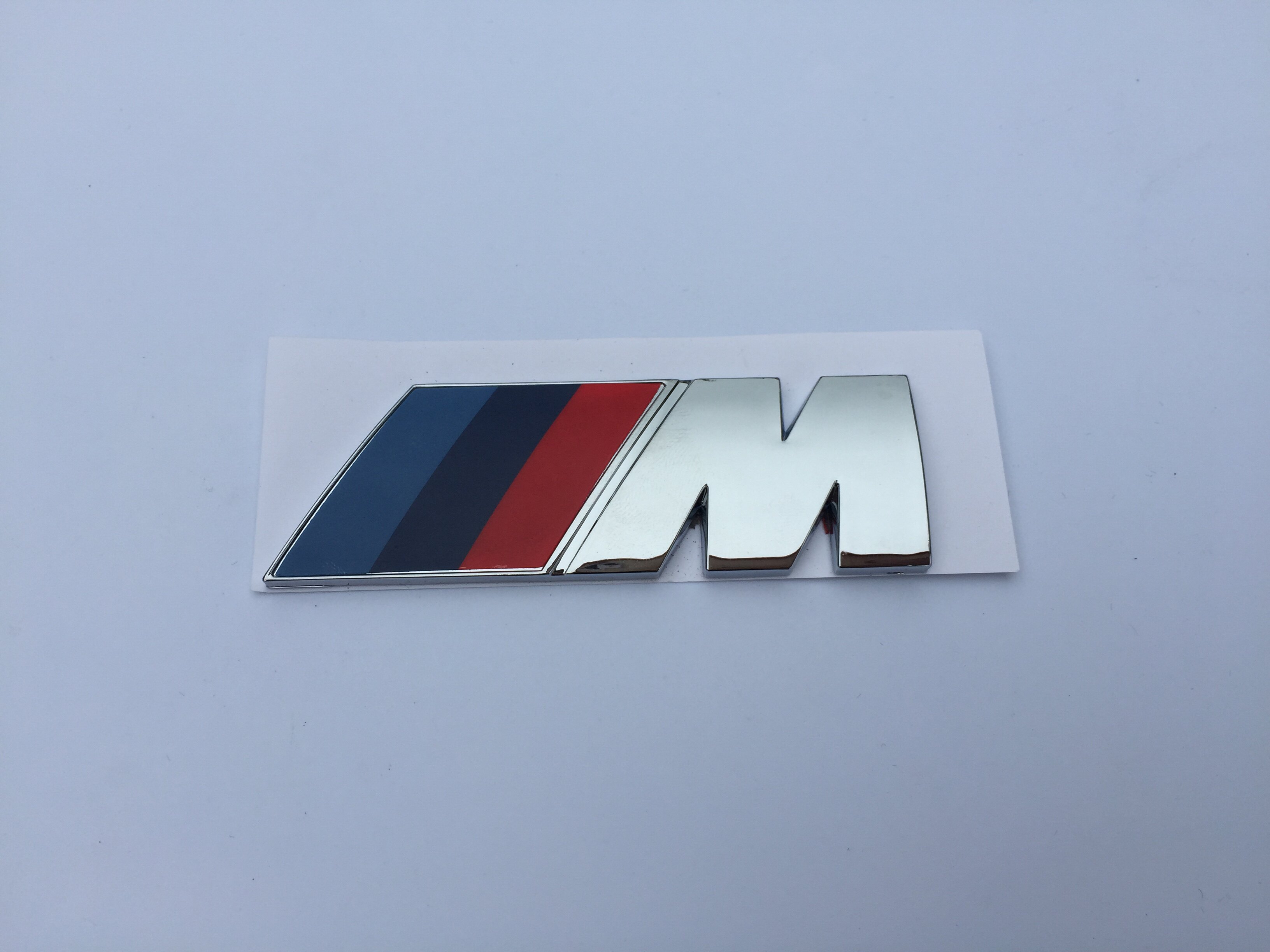 Шильдик м5 ф90. Bmw 3. Шильдик бмв м5. Bmw motorsport m шильдик. Bmw m3 шильдик.