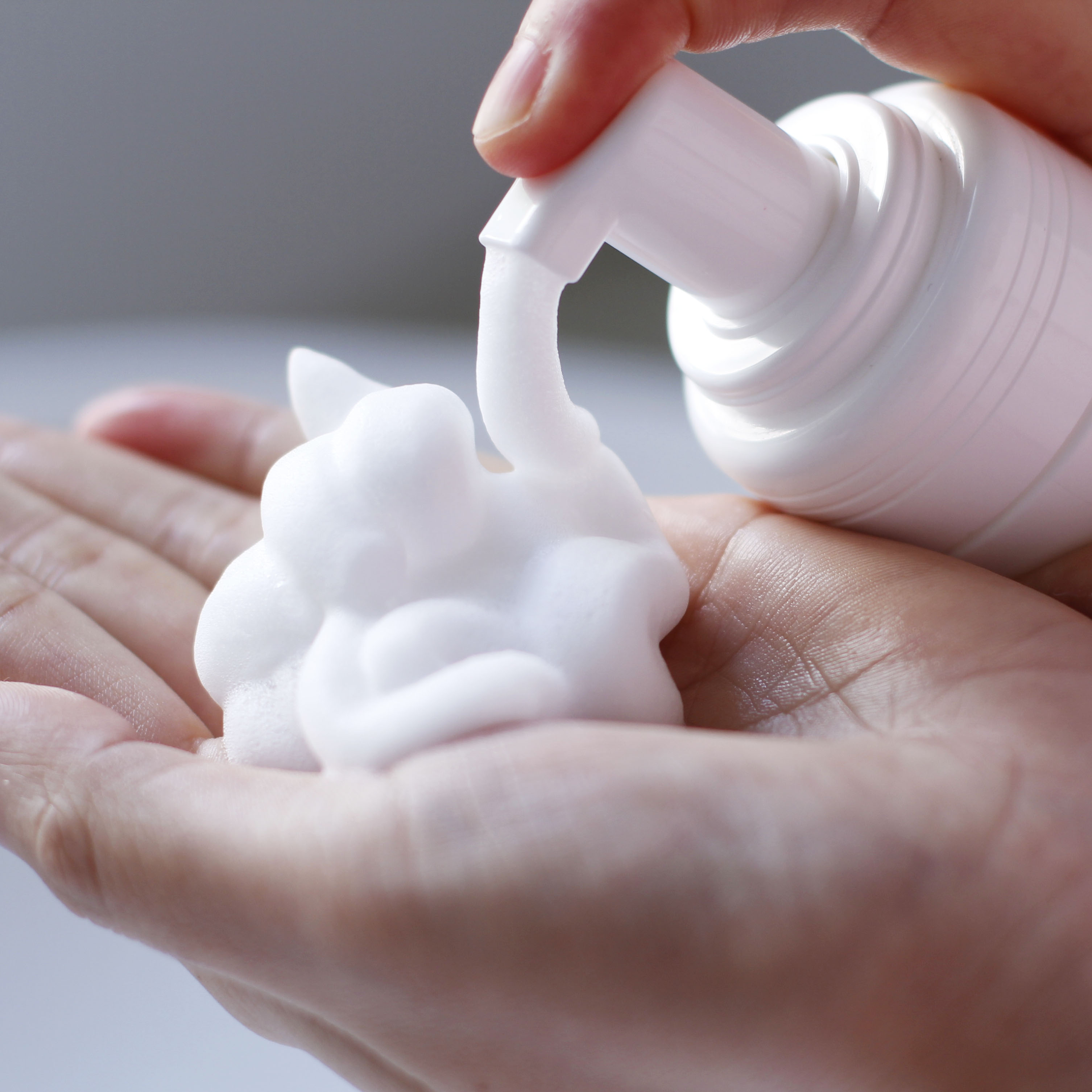 Gentle wash without tightness~Love Amino Acid Foaming Cleansing 180ml