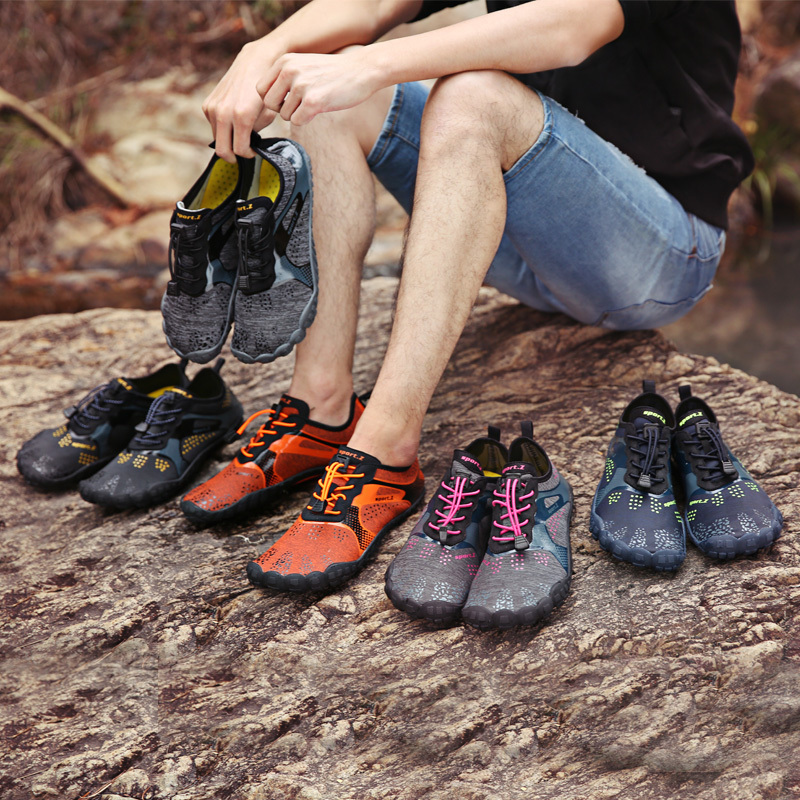 New five means hiking in water shoes Outdoor non-slip anadromous shoes lovers beach diving swimming shoes speed dry