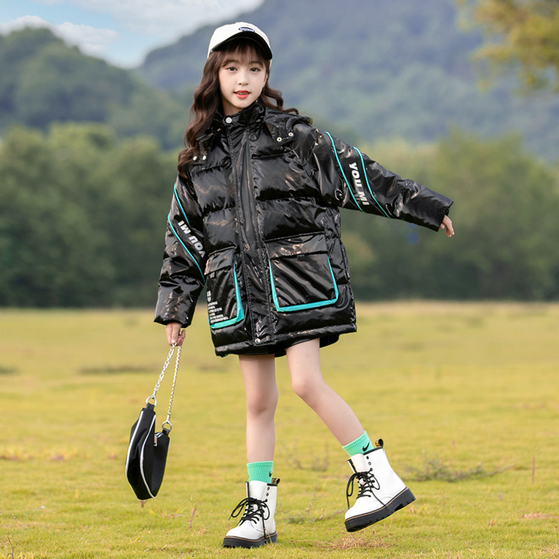 Girls' Disposable Shiny Down Jacket 2022 Winter New Large Children's Cartoon Printed White Duck Down Jacket Tide