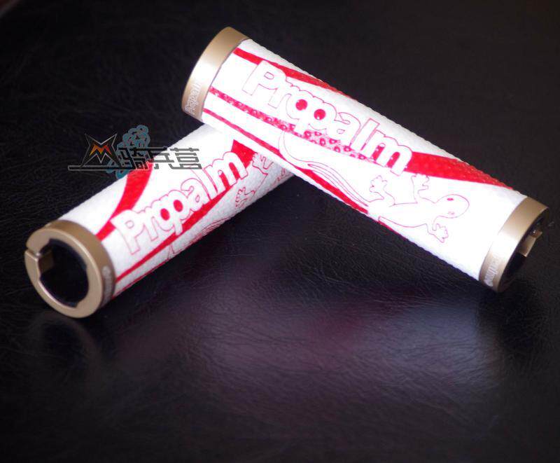 Poignées de vélo - Ref 2341626 Image 9