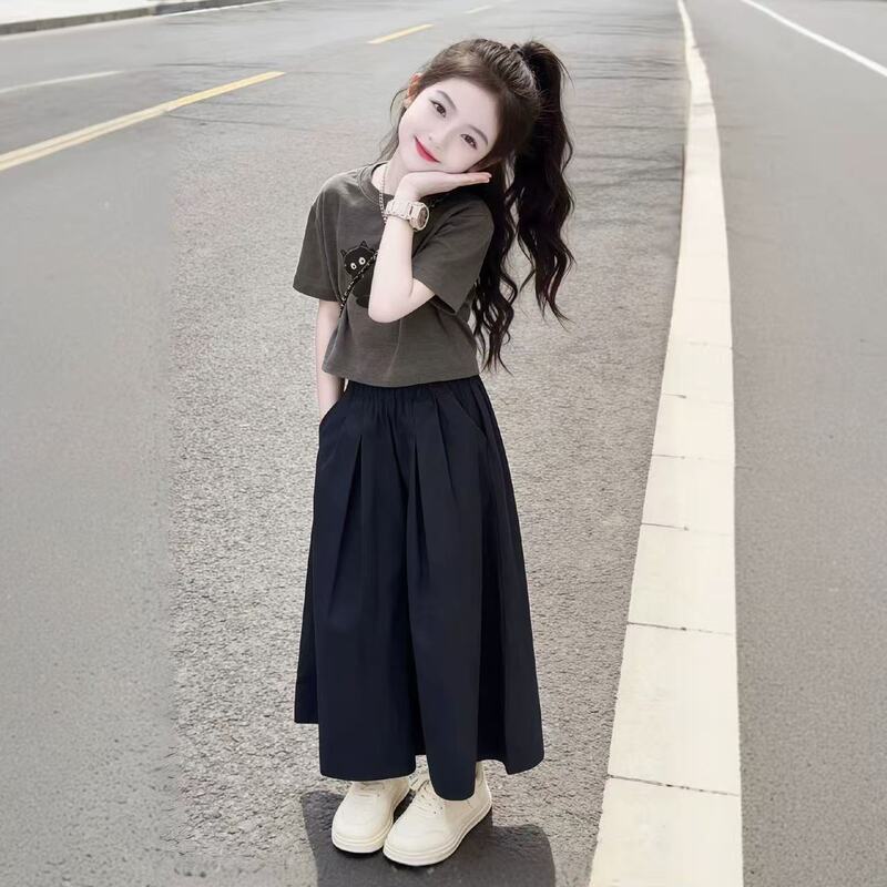 Girls' Summer Short-Sleeved Wide-Leg Pants Set 2026 New Style for Older Children Cartoon Print T-Shirt and Nine-Point Pants Two-Piece Set