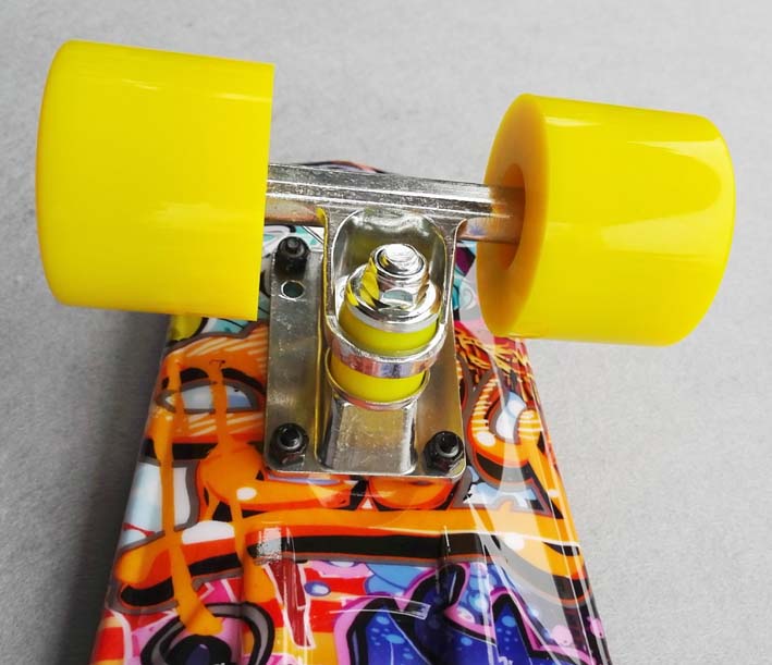 In màu duy nhất chân PP nhựa PENNY cá nhỏ board trẻ em xe đẩy người lớn bốn bánh skateboard xe điện trẻ em