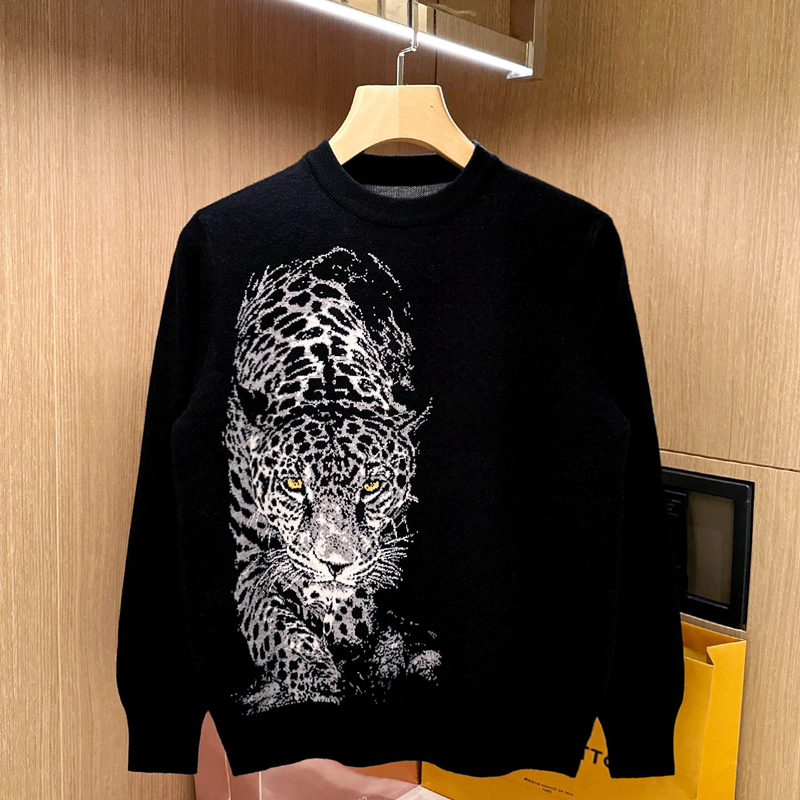 European Style Trendy Unique Cheetah Jacquard Knit Sweater for Men, High-End Black Warm Top, Men's Sweater for Autumn and Winter