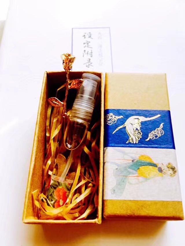 Ancient windy blend of young girl style essential oils aromas cardamom tip spring color light gift box full