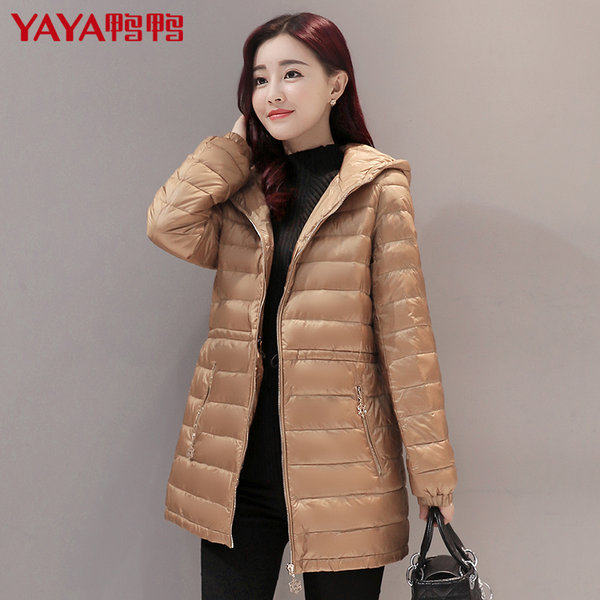 鸭鸭 轻盈中长款 女式连帽羽绒服 ￥99包邮（￥159-60）3色可选