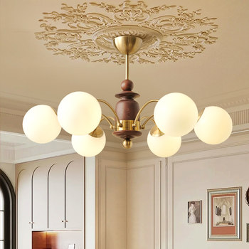 French-Style Vintage Living Room Chandelier, American Retro Dining Room Main Light, Nanyang American High-End Bedroom Lighting