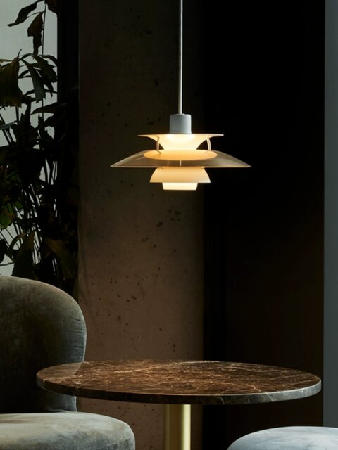 Modern Minimalist Nordic Danish Ph5 Designer Pendant Light for Restaurant, Bar, Bedroom, Clothing Store, Single-Head Ufo Chandelier