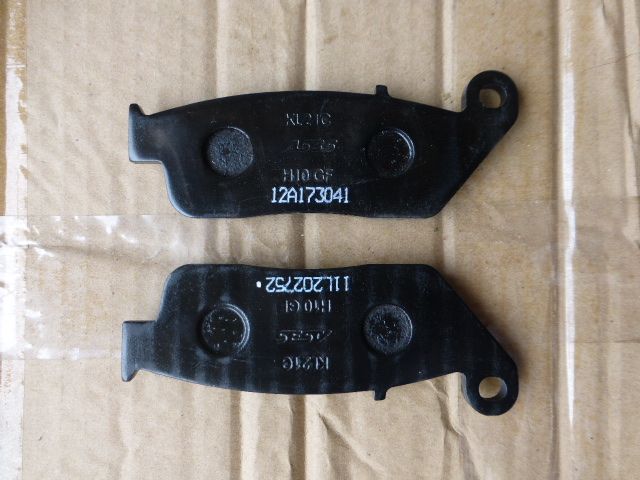 #Yamaha SRV150 Thunder Leopard má phanh trước má phanh trước đĩa phanh trước để tạo ra mảnh - Pad phanh