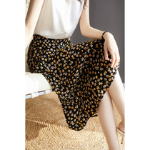 のQZE461774MG] Xiaohan Pavilion Xia Feng is intoxicated and still lacks a slightly sweet little daisy printed skirt