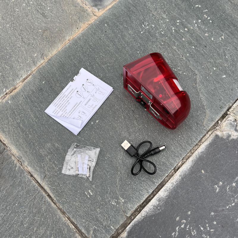 Solar led sound and light alarm light farm garden orchard fish pond farm burglar-proof flashover warning light