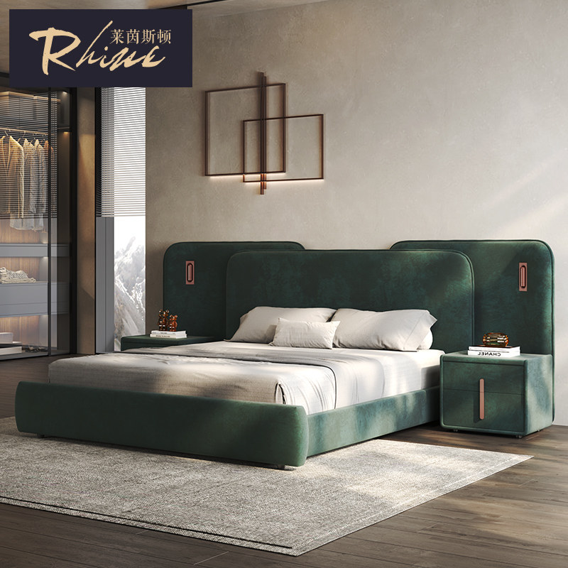 High-end main sleeper large bed Advanced frosted cloth small flying elephant light extravagant double man bed upscale villa wedding bed soft-leaning bag with light 