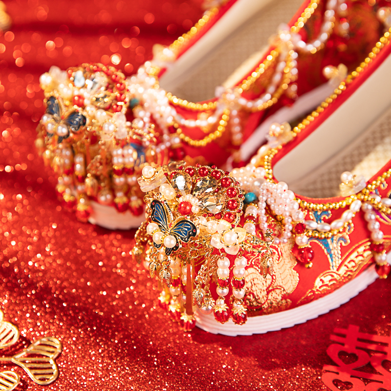 Dance Embroidery Heavy Industry Hanfu Wedding Shoes Ming Style Height-Increasing Xiuhe Shoes Chinese Wedding Bride Wedding Embroidered Shoes Women Song Style Dance Embroidery Heavy Industry Hanfu Wedding Shoes Ming Style Height-Increasing Xiuhe Shoes Chinese Wedding Bride Wedding Embroidered Shoes Women Song Style
