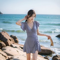 lulucozy is both conservative and sexy ~ one-piece swimsuit conservative skirt style underwire push-up V-neck drawstring swimsuit