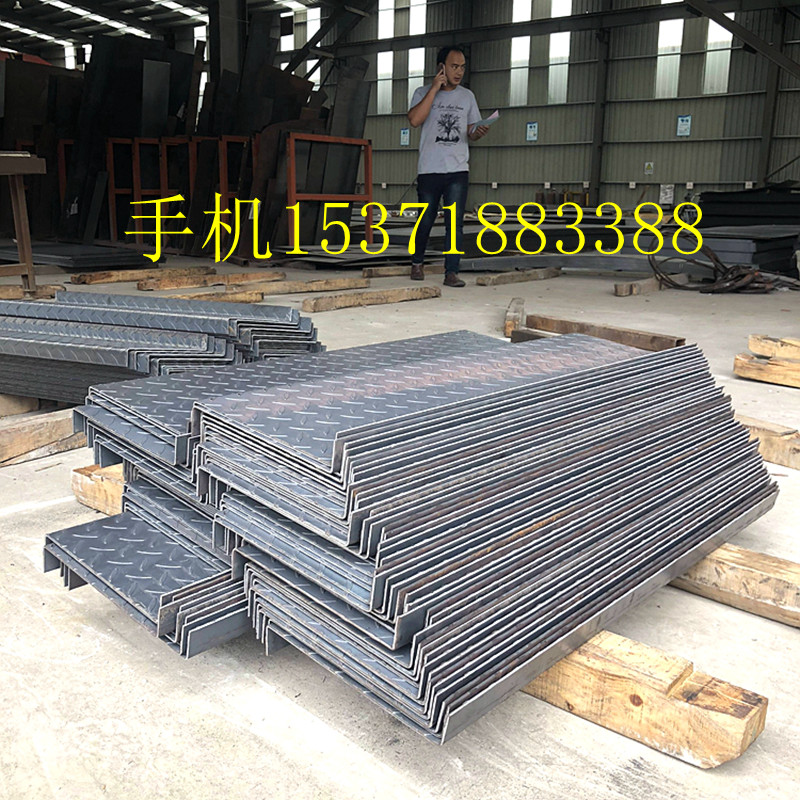 Patterned steel plate of any size processing and cutting custom-made stair tread steel plate strong and durable discount nationwide distribution