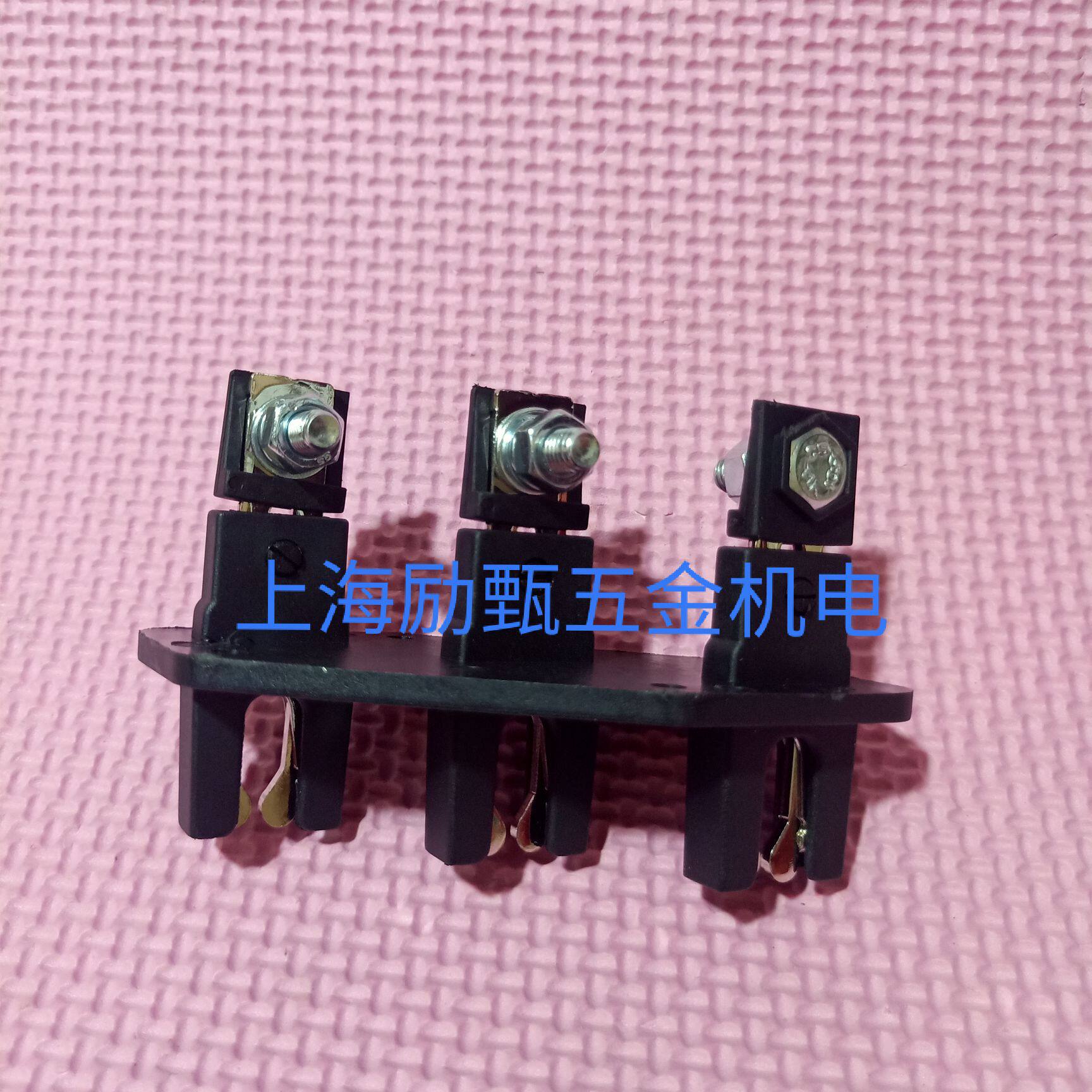 Wenzhou Deyuan Electric (8E 4 DXTC-1 372 Incoming Plug