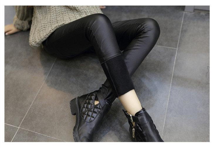 Thu đông 2018 phiên bản Hàn Quốc mới. Quần da mờ nữ eo cao cộng với quần legging nhung nữ mặc quần nữ mờ quần tây nữ