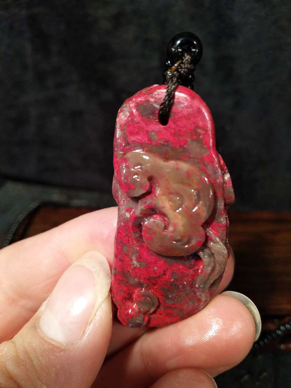 Changhua chicken blood stone pendant hand play Both men and women bring collection gifts with two sides of blood horn jelly