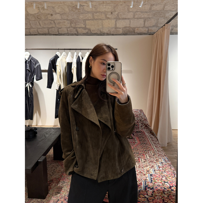 2026 Spring and Autumn New Short Sheepskin Fleece Vintage Olive Green Lapel Sheepskin Suede Leather Jacket for Women