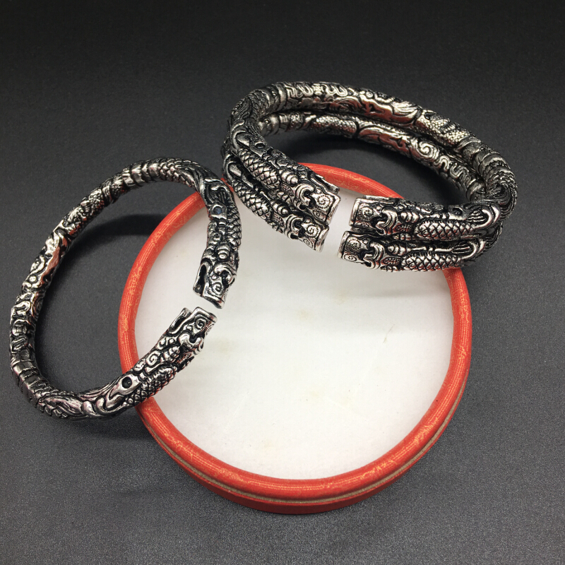 Shahai Zhang Rishan với cùng một chiếc vòng tay cũ chín cánh Chen Wei 霆 霆 复古 retro 925 sterling bạc nam nữ mở hai vòng nhẫn vòng tay may mắn