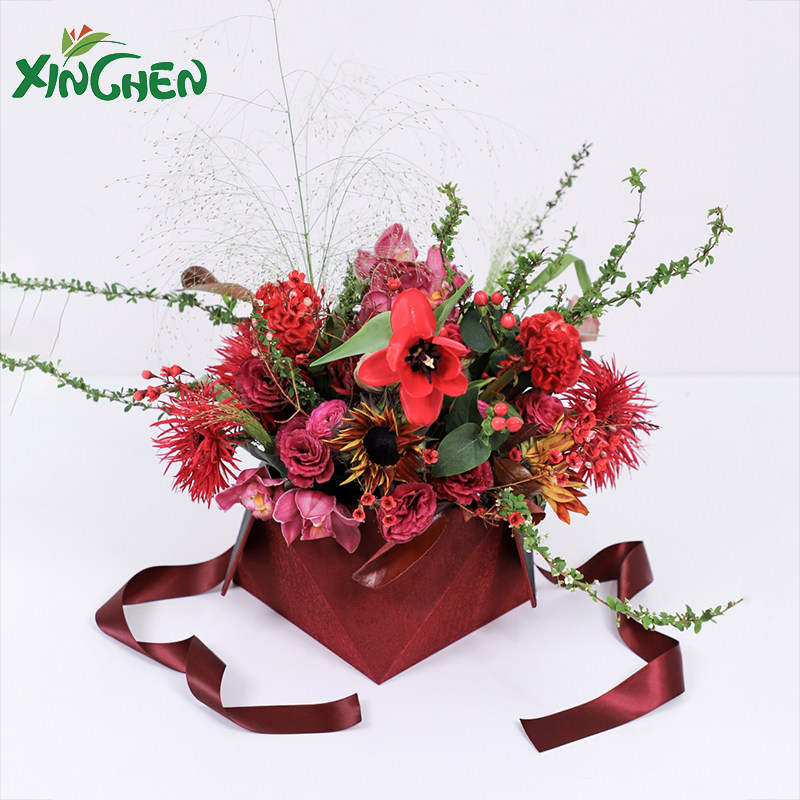 New Year Valentine's Day New Flowers Packaging Gift Box Flower Arrangement Gift Box Satin Edge Floral Box Bridal Bridal Escort Gift