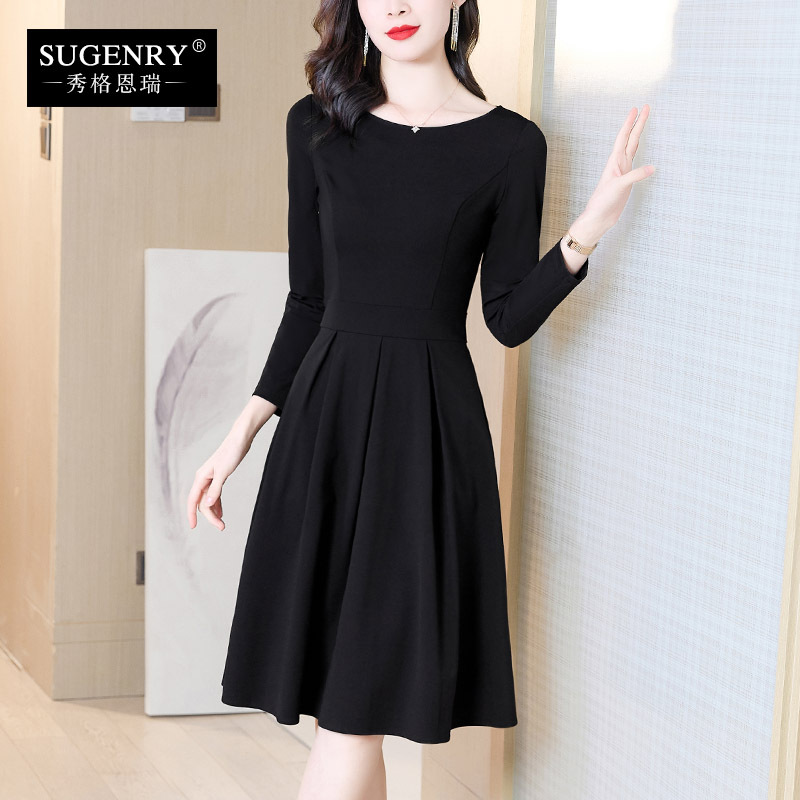 Hepburn-Style Little Black Dress with Off-The-Shoulder Neckline, 2025 New Elegant Autumn Black Slim-Fit Long-Sleeve Dress for Fall and Winter