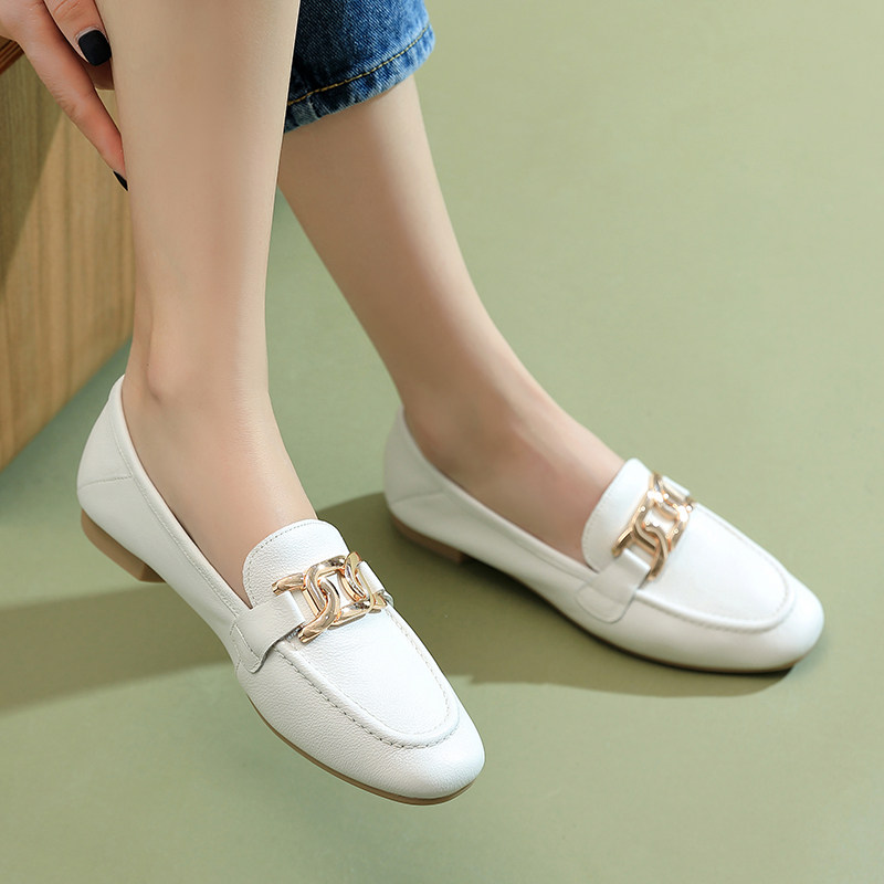 Serious Pillefort shoes spring leather shoes flat soybean shoes large number of women's shoes 41 a 43 spring and autumn soft grandmother shoes