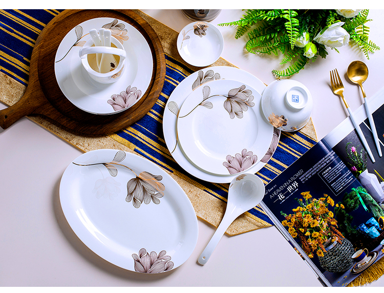 The Antarctic treasure dishes suit household ipads porcelain plate to use chopsticks, eat bowl of Europe type style combination/