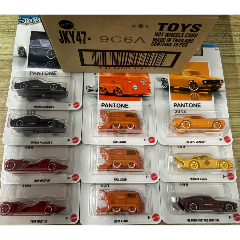 Hot Wheels Pantone Color Series Artist Porsche Back to the Future Alloy Car Model Toy