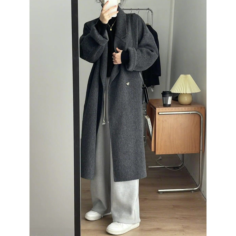 Double-Sided Cashmere Outwear for Women, Black and Gray, 2026 Autumn and Winter New Style, Mid-Length Woolen Loose-Fitting Korean Style Outwear Double-Sided Cashmere Outwear for Women, Black and Gray, 2026 Autumn and Winter New Style, Mid-Length Woolen Loose-Fitting Korean Style Outwear