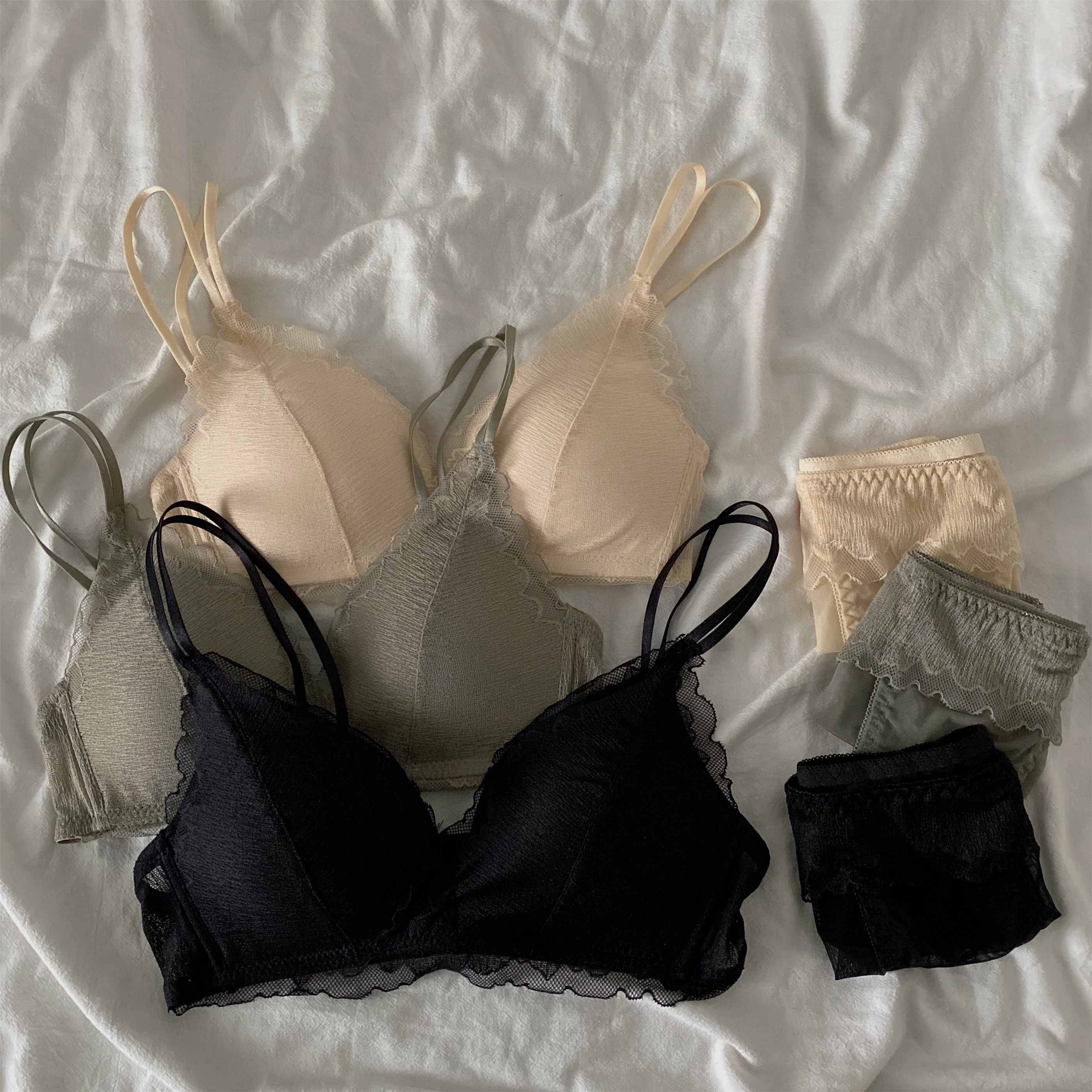 Summer 2022 new ladies lace side no steel ring small breasted and bra triangle pants underwear lingerie suit