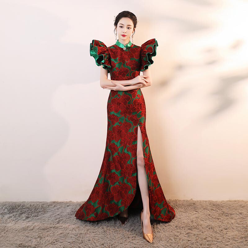 High-End Red Cheongsam with a Modernized Chinese Style, Fishtail Long Gown with a Train, Suitable for Model Competition Stage Performances for Women High-End Red Cheongsam with a Modernized Chinese Style, Fishtail Long Gown with a Train, Suitable for Model Competition Stage Performances for Women