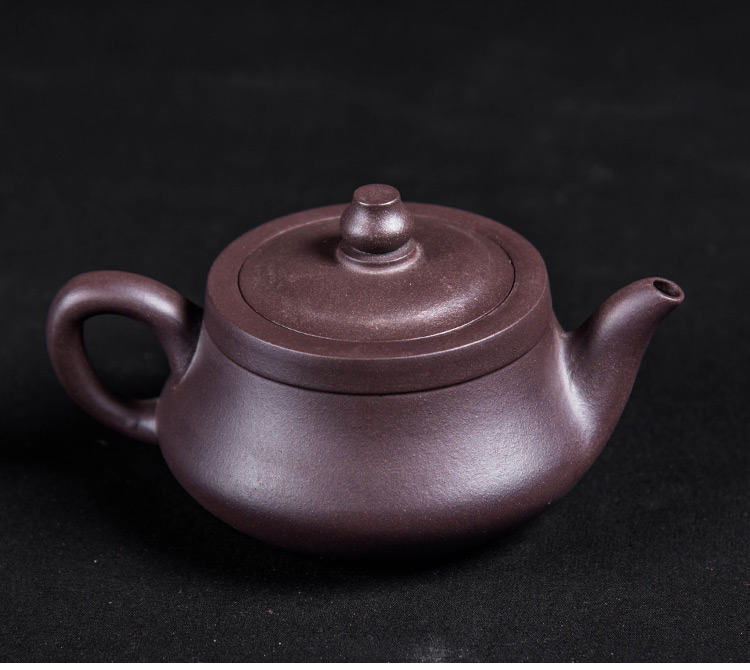 Nồi rò rỉ nồi cát tím Yi đích thực nổi tiếng tinh khiết làm bằng tay Xi Shi nồi đá nồi nồi chè đặt trà tím bùn ấm chén uống trà