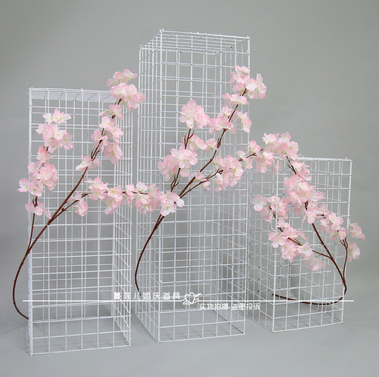 Wrought iron grid road guide wedding props Catwalk road guide wedding stage background Suspended ceiling decorative grid frame detachable