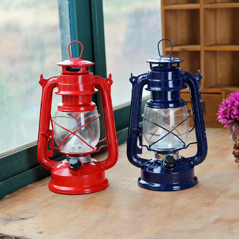 Creative Led Retro Coal Oil Lamp Hand Outdoor Camping Light Metal Craft Gift Pendulum Decoration Glass Coal Oil Lamp Decoration Pendulum