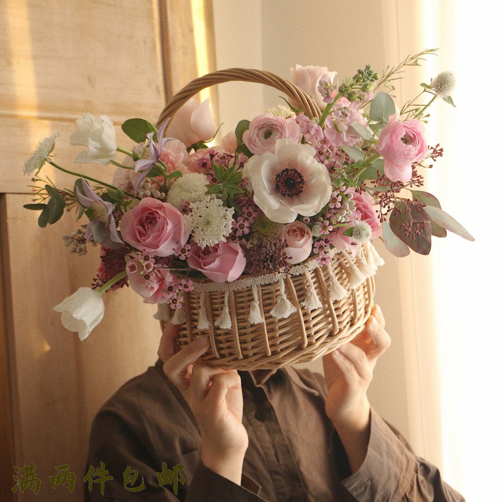 Floral arrangement willow weaving hand wedding flower child photo small flower basket vine basket weaving basket weaving flower pot bamboo basket straw basket weaving basket