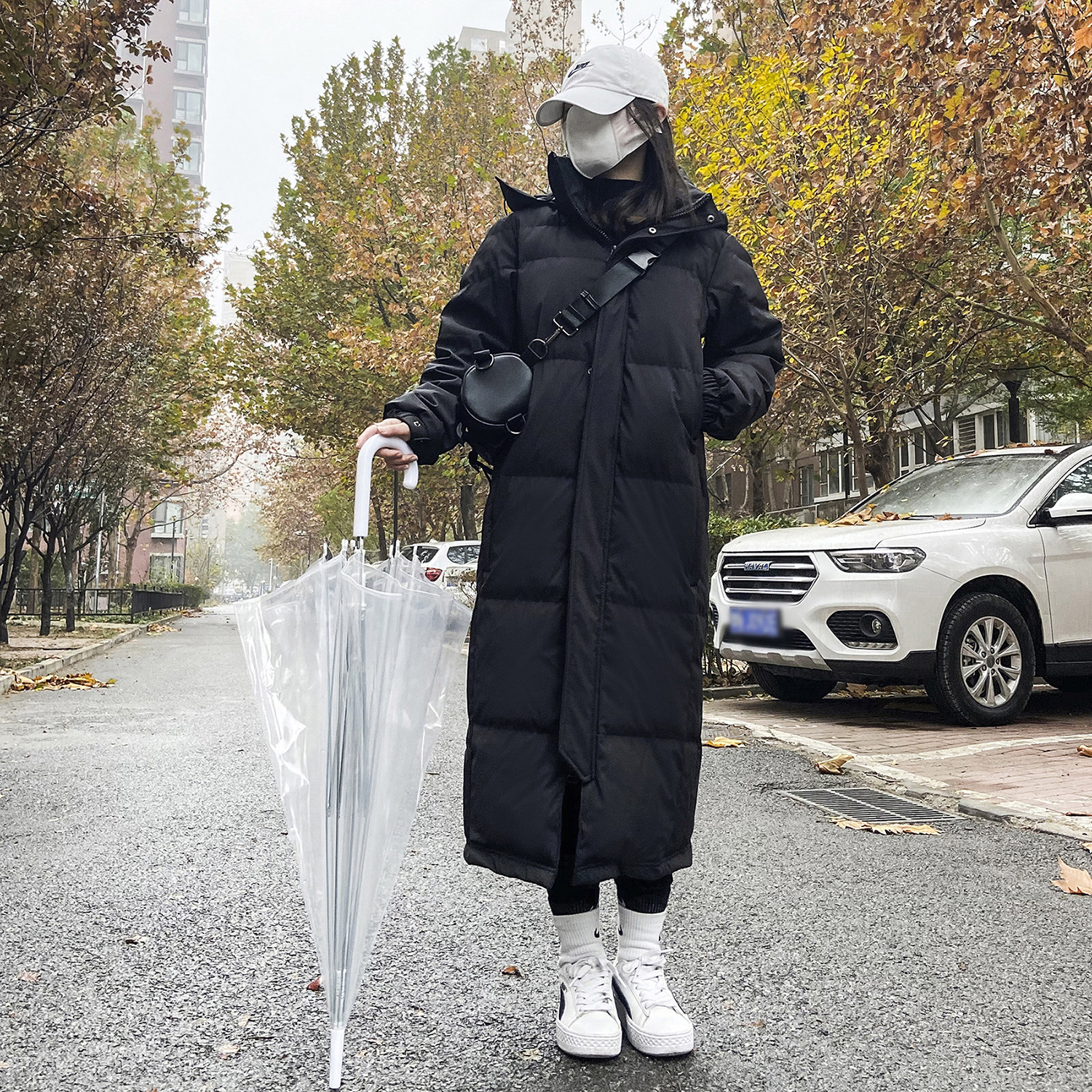 Winter in the middle of the show The duvet jacket with the same cotton clothes female couple over kneecap black long section thickened cotton clothes Korean version jacket-Taobao