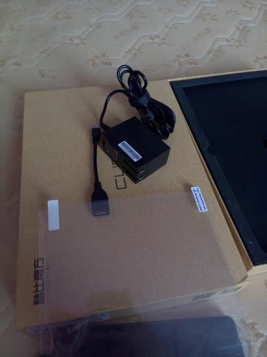 十寸视网膜屏win8平板电脑+10.6寸宽屏win平板