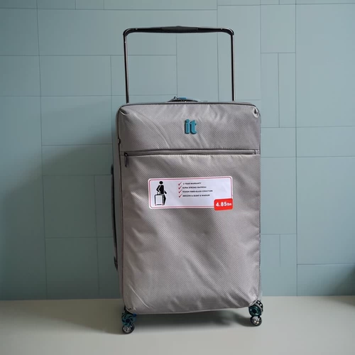 IT Сверхлегкий вместительный и большой водонепроницаемый чемодан, 20 дюймов