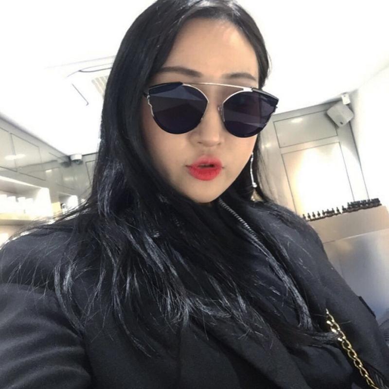2018 xu hướng mới layered dải kính râm màu đỏ kính râm nữ thời trang đường phố đánh bại kính nữ hoang dã kính mắt điện biên phủ