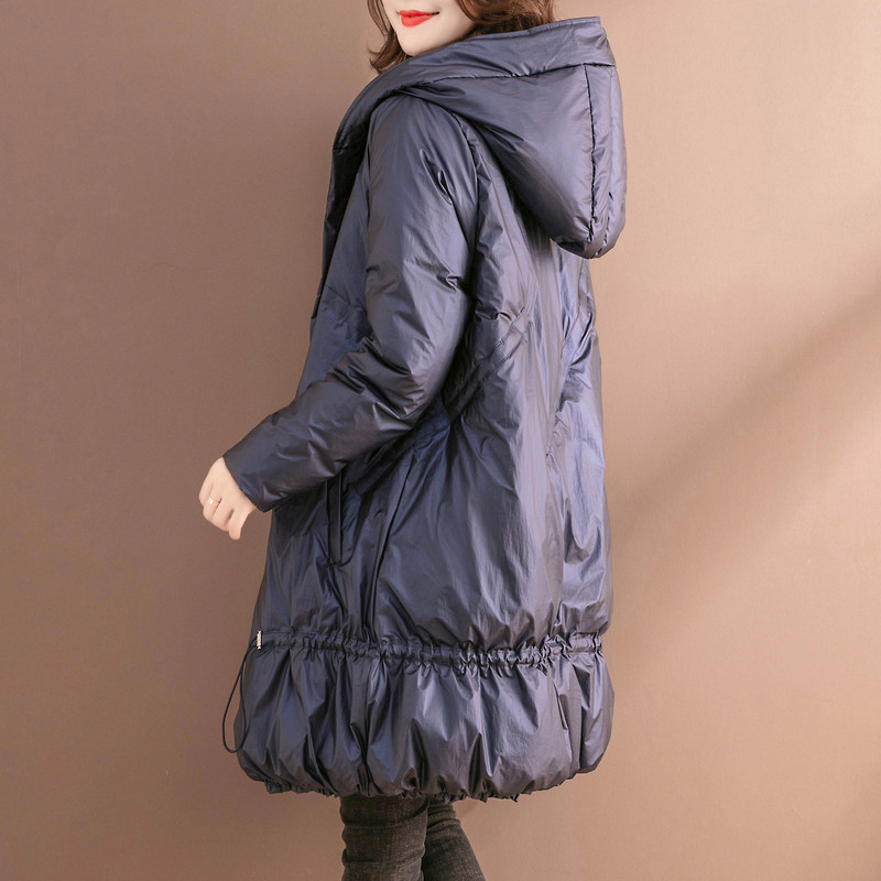 Laser down jacket female winter edition 2021 new Han edition loose fashion and bright brightness of small individual coat