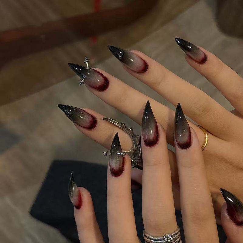 Black and Red Wearable Nail Art That Makes Your Skin Look Fairer, Handmade Gradient Dark Black Stylish High-End Nail Art with Unique Cat Claw Patches
