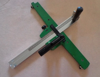 Cutting Edge Instrumental Large Aircraft Plastic Floor Flying Side Instrumental Sports Floor Small Cutting Edge Machines 1 4 Inch Sleeve Wrench Machine