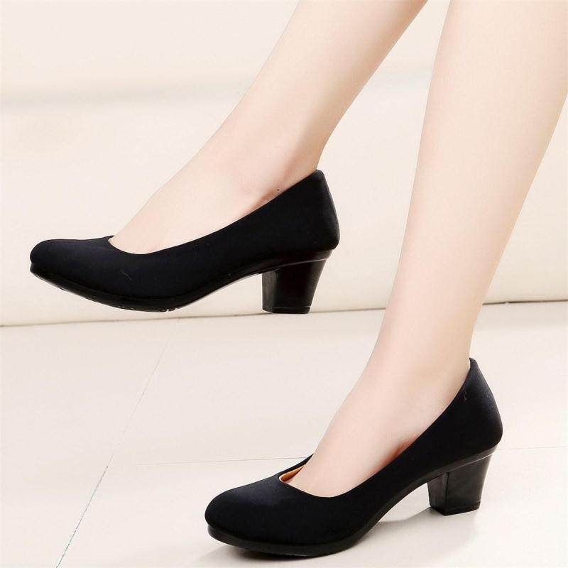 black fat heels